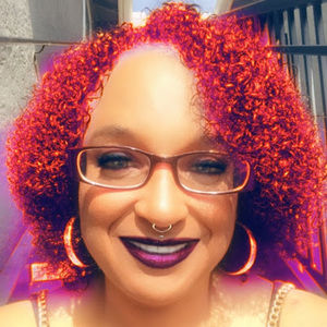 Meet your Posher, Pamela